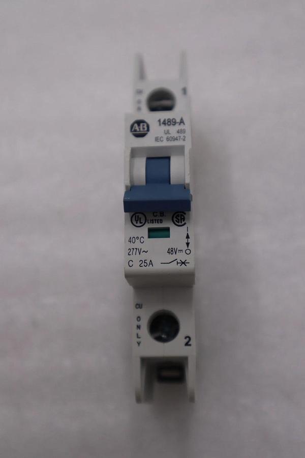 Used AB Allen-Bradley 1489-A1C250 Current Limiting Circuit Breaker STK H1096A
