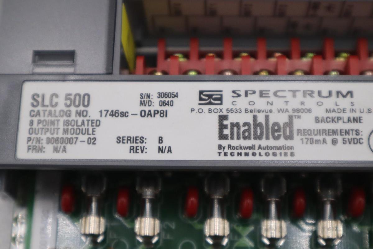 Used SPECTRUM CONTROLS 1746SC-OAP8I / 1746SCOAP8I - NEW NO BOX - STOCK GF244A