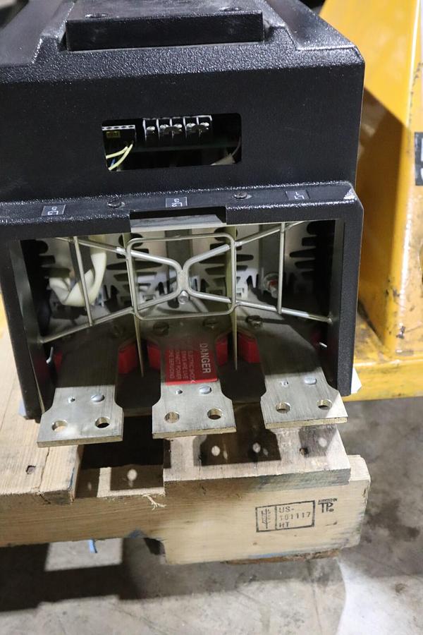 Used ALLEN BRADLEY 150-B180NBD SMART MOTOR CONTROLLER - SURPLUS NEVER USED STK HS24