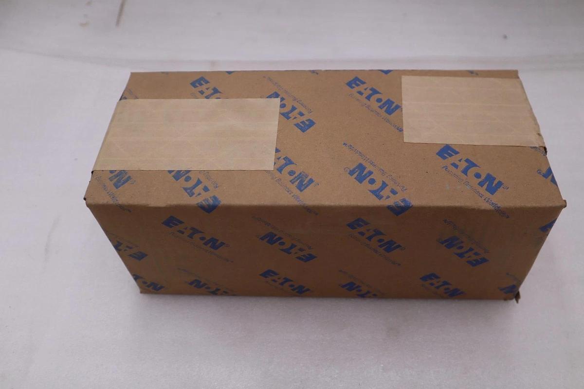 Used NEW EATON Crouse-Hinds Electrical Connector APR6465 STOCK GF1027