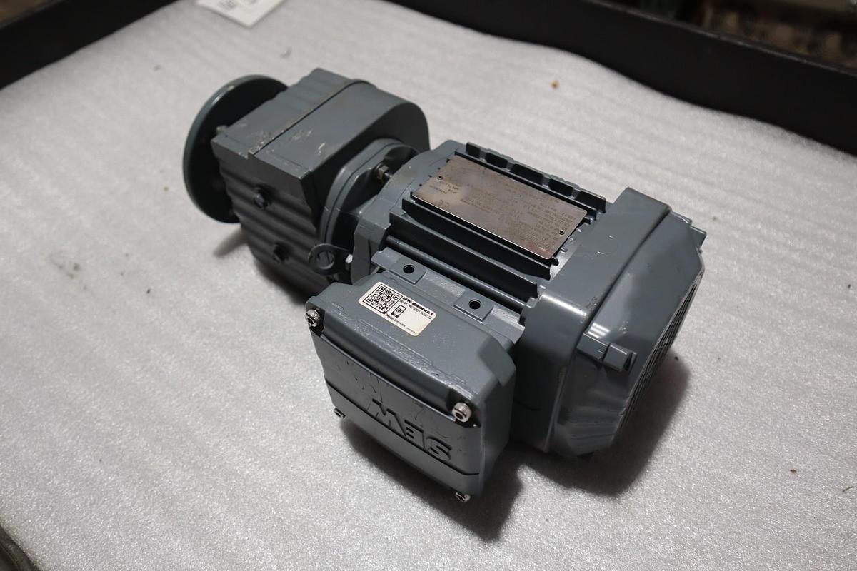 Used Sew Eurodrive RF17 DRN71MS4 Gearmotor - STOCK SGF76