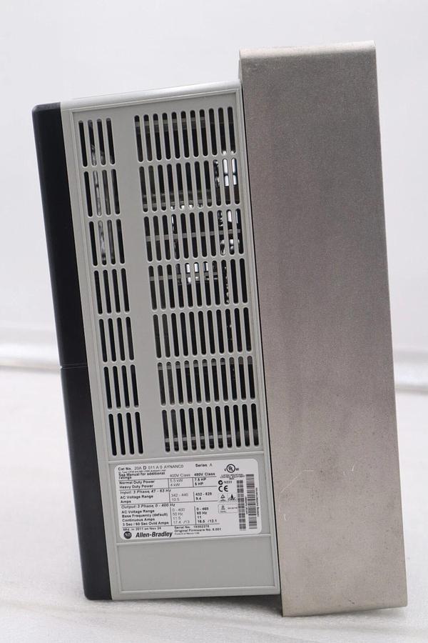 NEW Allen-Bradley PowerFlex 70 20AD011A0AYNANC0 No HIM AC Drive STOCK 4008