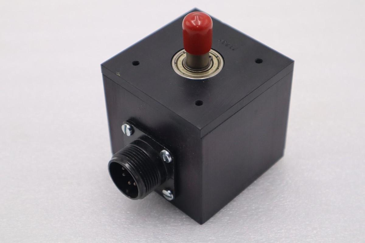 J.R. WILLIS ENCODER RSBQ-600/5 M80 SERIAL NO 71236 STOCK L-200C