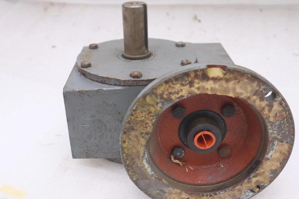 Used BOSTON GEAR PM9100TF-578-B MOTOR STOCK #M-54