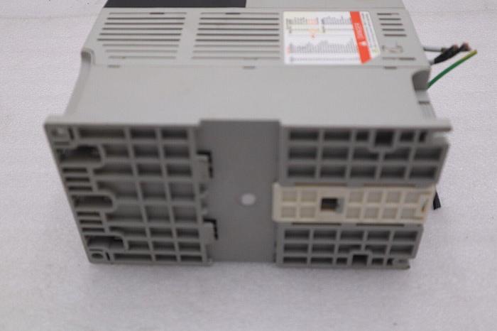 Used AB Allen-Bradley 22B-D1P4N104 PowerFlex 40 AC Drive SER A STOCK L-742-A