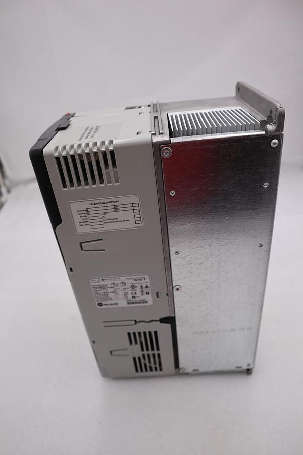 NEW ALLEN BRADLEY 20DB9P6A0EYNANAUE SER. A POWERFLEX 700S DRIVE 3 HP STOCK 4058