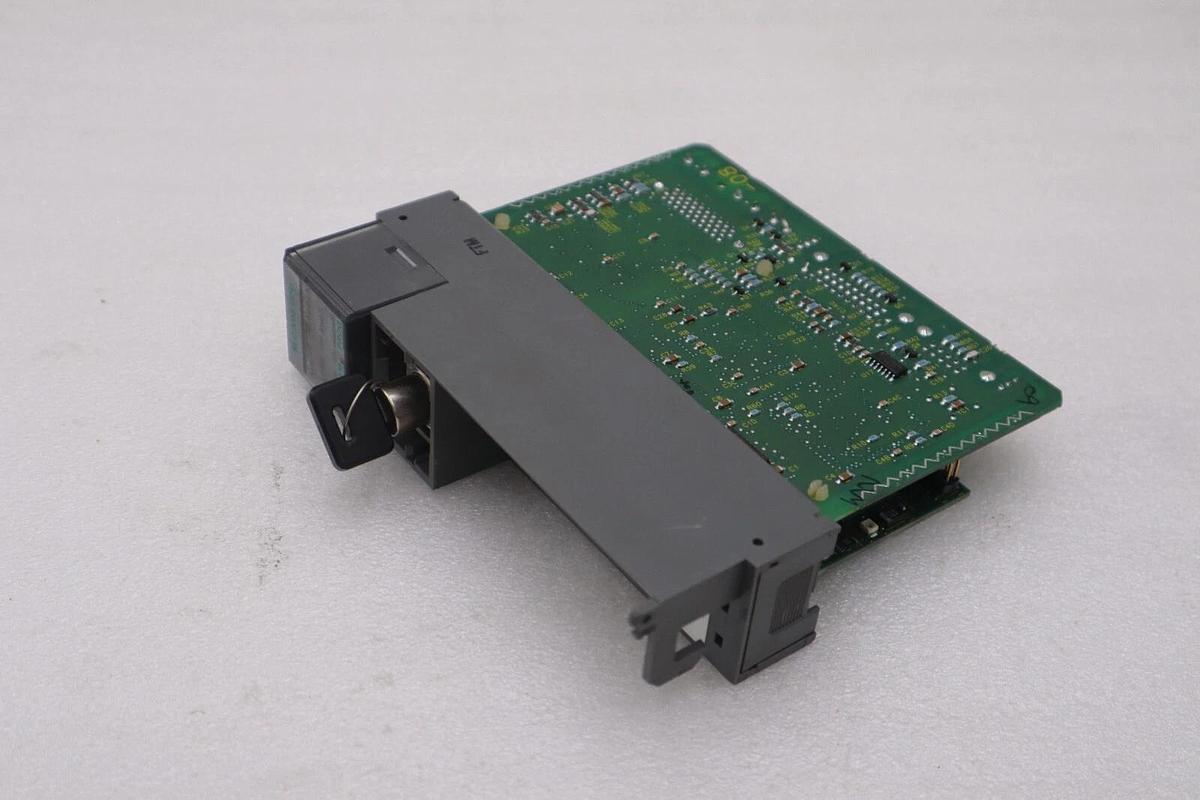 Used Allen Bradley 1747-L552 Ser A SLC 500 SLC 5/05 Processor 32K Memory STOCK 825C