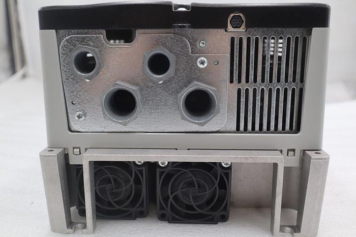 Used Allen Bradley 20AD022A0AYNANC0 /A PowerFlex 70 AC Drive 480VAC #2105-A