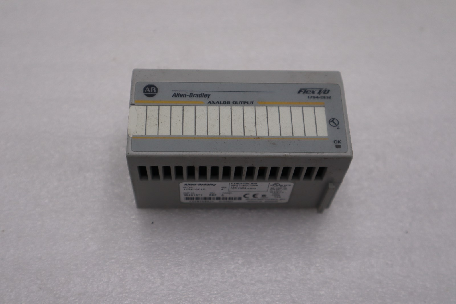 Used Allen Bradley 1794-0E12 SER A FLEX I/O ANALOG OUTPUT MODULE STOCK H132A