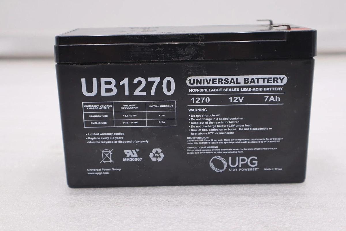 Used 2 UNIVERSAL UB1270 LEAD-ACID BATTERY AGM TYPE #L-204/L-205