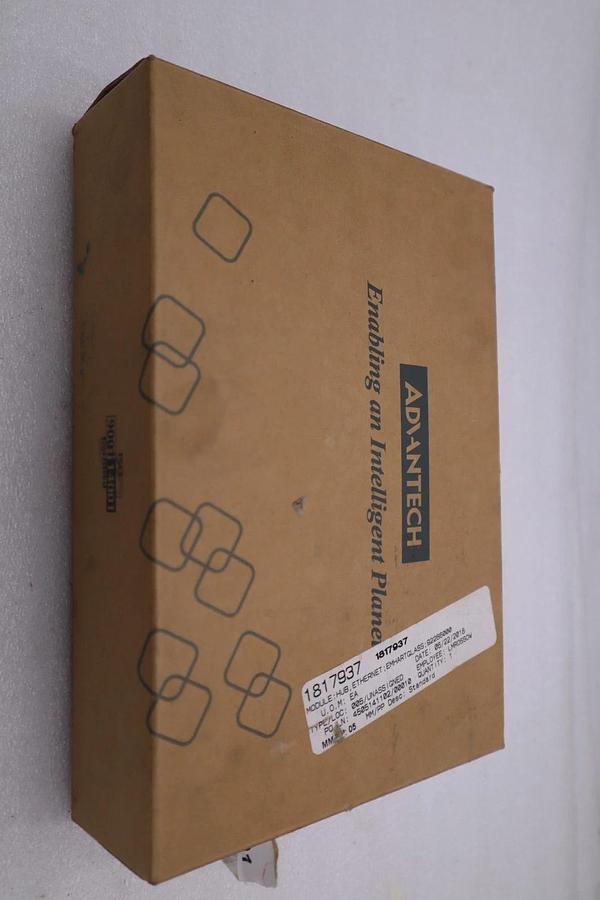 NEW OPEN BOX Adam Adam-6520 Ethernet Switch STOCK H549A