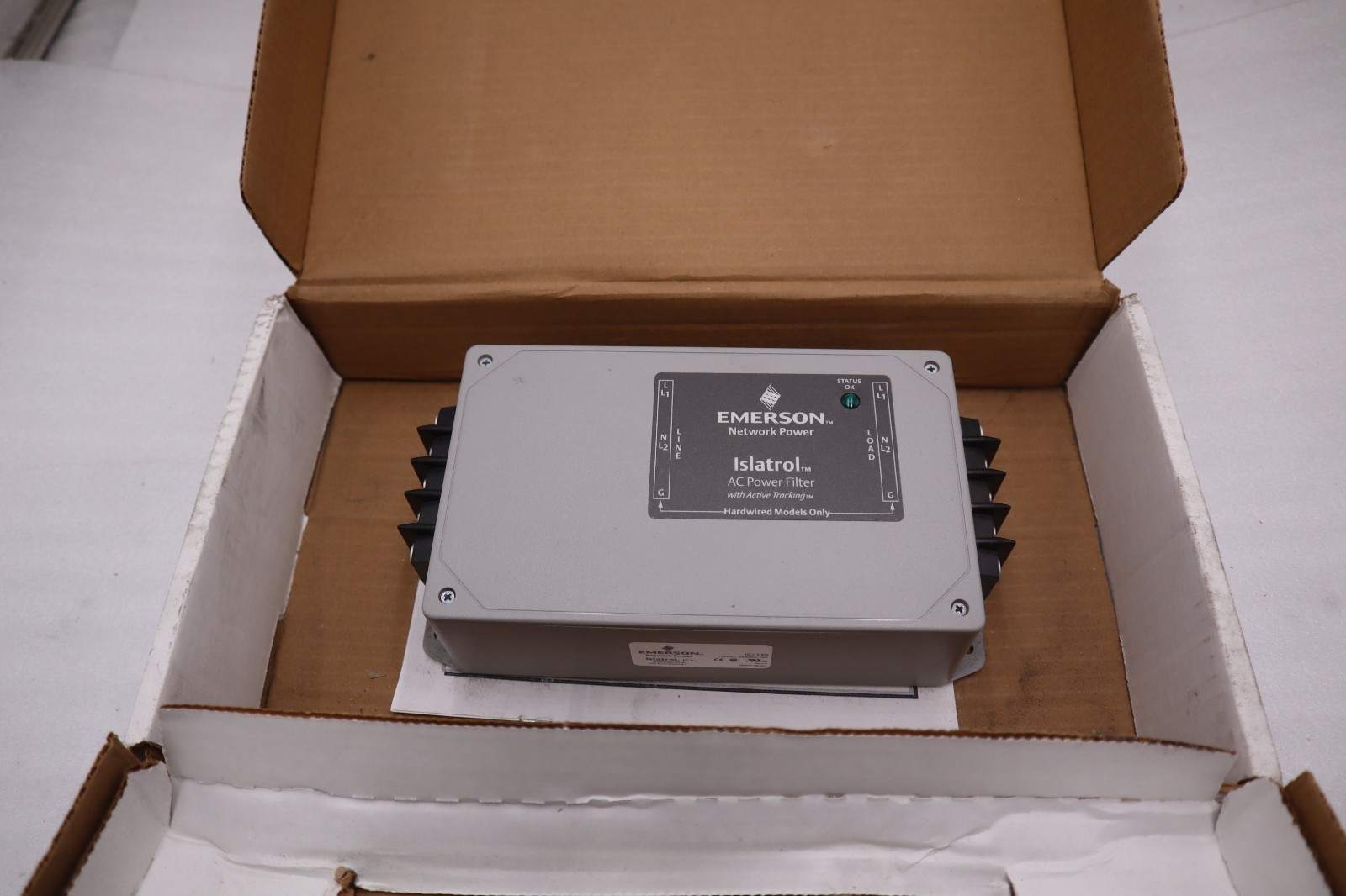 Used NEW EMERSON IC+130 ISLATROL AC POWER FILTER 120VAC 50/60HZ IC130 STOCK 5192CC