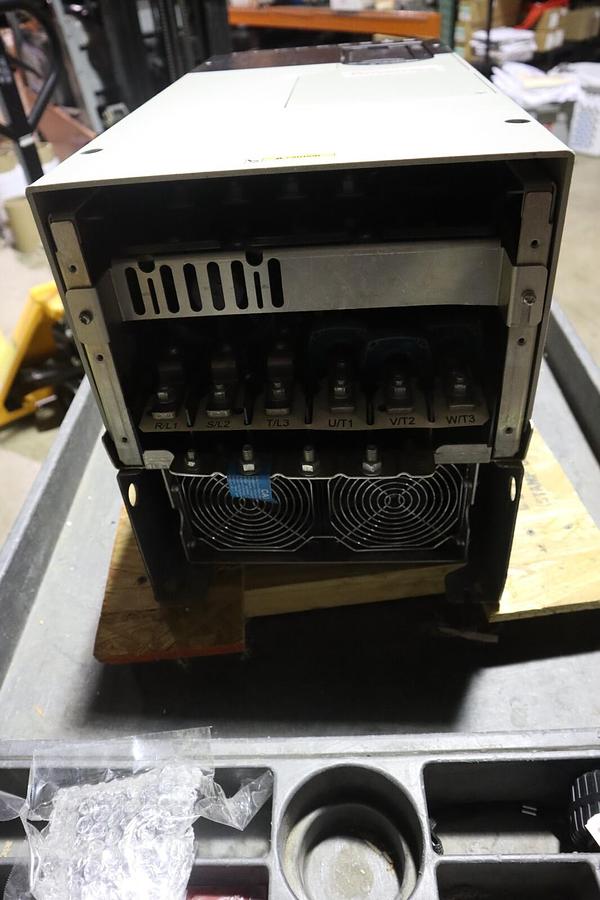Used Allen-Bradley 20F1ANC260JA0NNNNN PowerFlex 753 AC Drive 400V 132kW 3-PH #3312-A