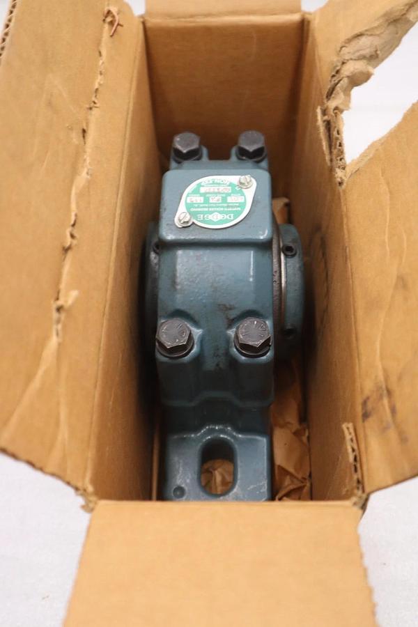 DODGE P2B-DI-115R DBL INTERLOCK PILLOW BLOCK BALL BEARING -NEW - STOCK 5220CC