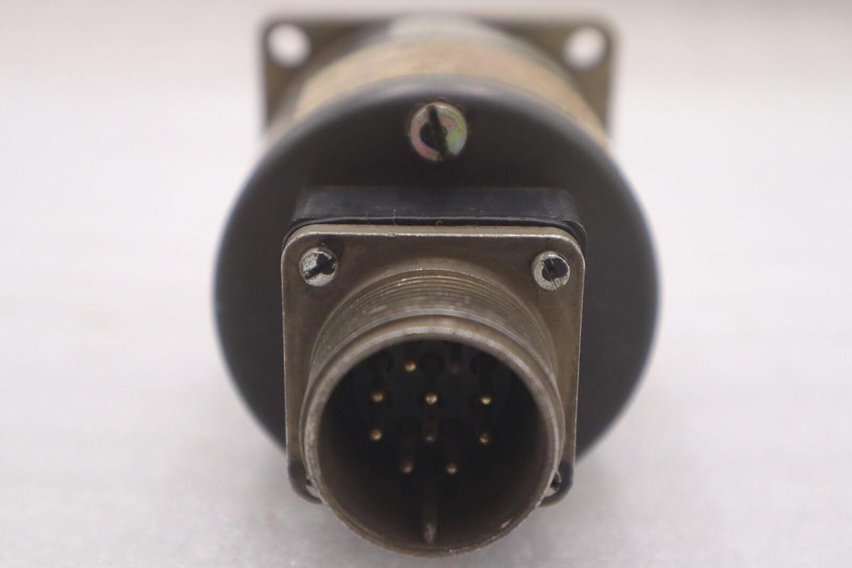 Used MOOG WINKELKODIERER ENCODER G70SSLDBI 18026 STOCK #K-3710
