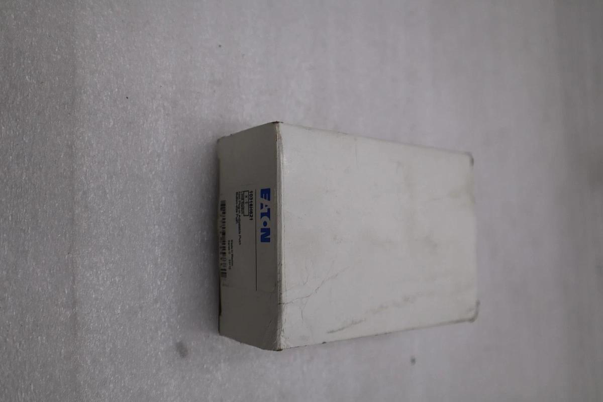 Used NEW OPEN BOX EATON CUTLER-HAMMER 10316H621 LIMIT SWITCH SERIES C STK K-3964CC
