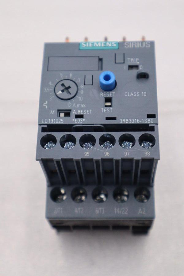 Used Siemens Industrial Controls 3RB3016-1SB0 Module 3RB30161SB0 STOCK 5427