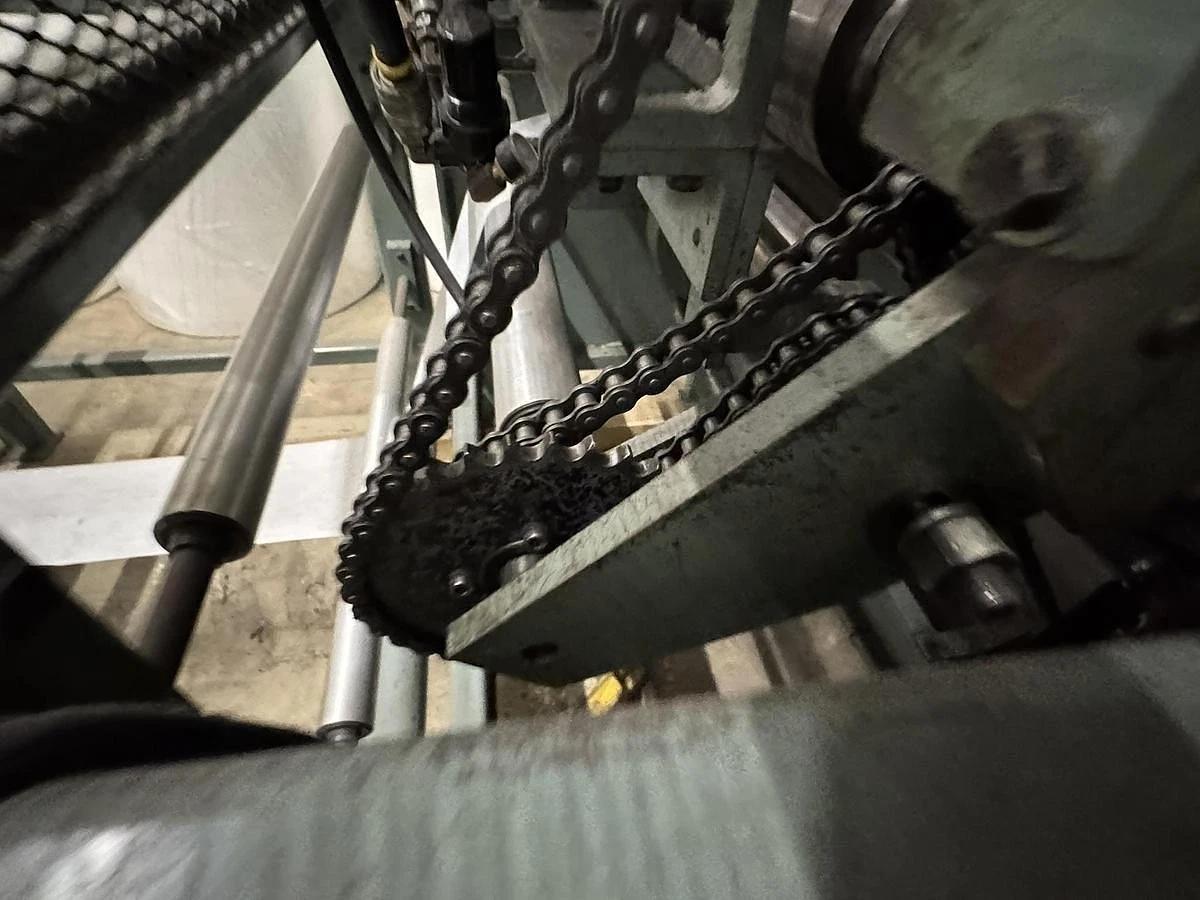 Used 30" WIDE ELSNER MODEL MPR 30 CANTILIVERED SLITTER REWINDER