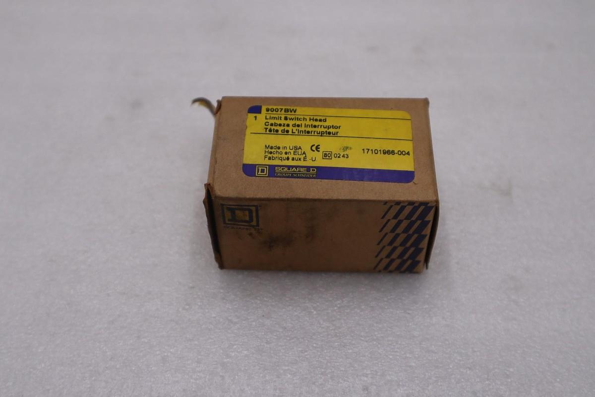 Square D 9007-BW Limit Switch Head 9007BW New In Box Stock GF-677A