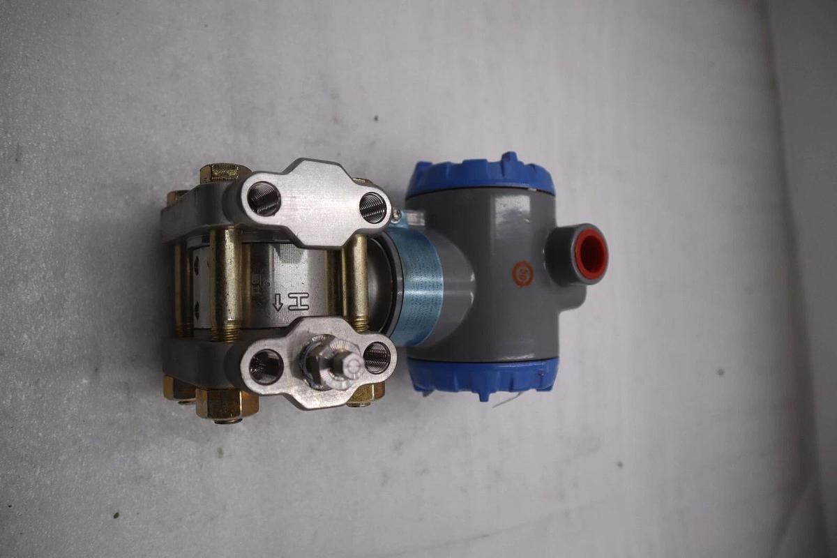Honeywell STG840-L1GC4A-1-A-AH0-11S-A-00A0-00-0000 Pressure Transmitter #4605