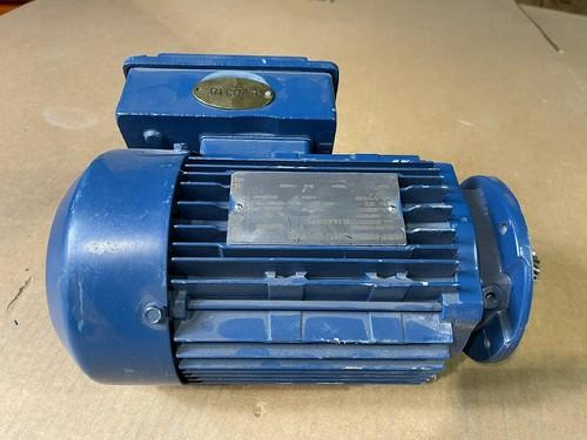 Used Sew Eurodrive DFT80N8/4 , .3/.5 HP , 820/1700 RPM S-64