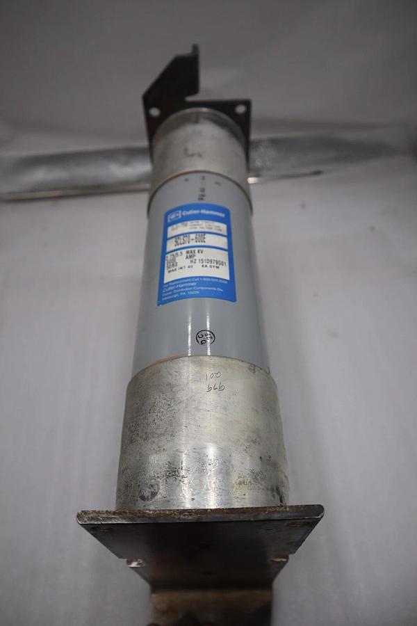 Used CUTLER HAMMER CLS-750 5CLS70-600E 2.75/5.5KV 600E AMP HIGH VOLTAGE FUSE #HS-12