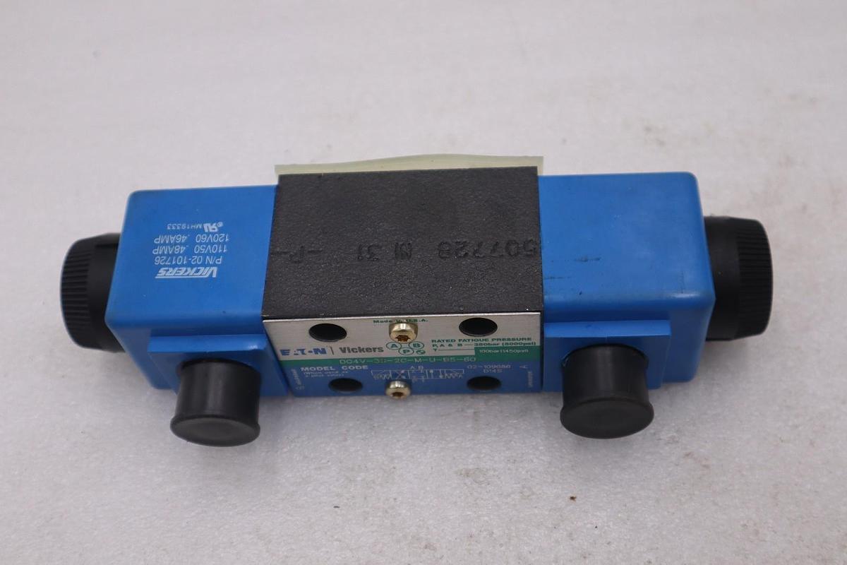 EATON DG4V-3S-2C-M-U-B5-60 VICKERS STOCK #2085B