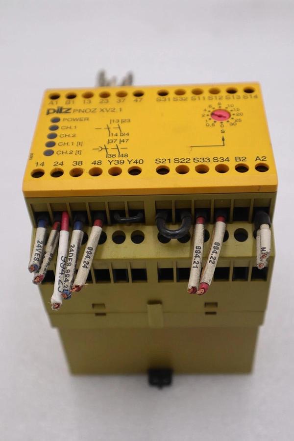 Used PILZ PNOZ XV2.1 SAFETY CONTROL RELAY STOCK 3419-D