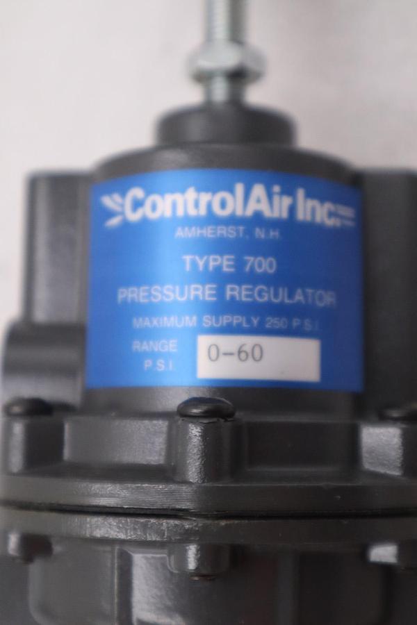 NEW CONTROLAIR 700-CE PRESSURE REGULATOR 0-60 PSIG STK GF1023A