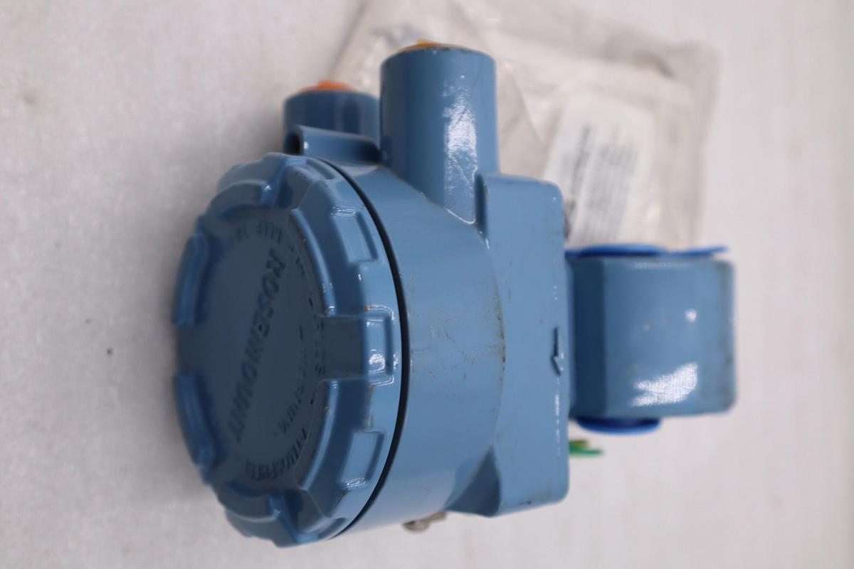 Used ROSEMOUNT 8732E PRESSURE TRANSMITTER 8711TSA15FU1N0G1 MAGNETIC FLOW METER 3129CC