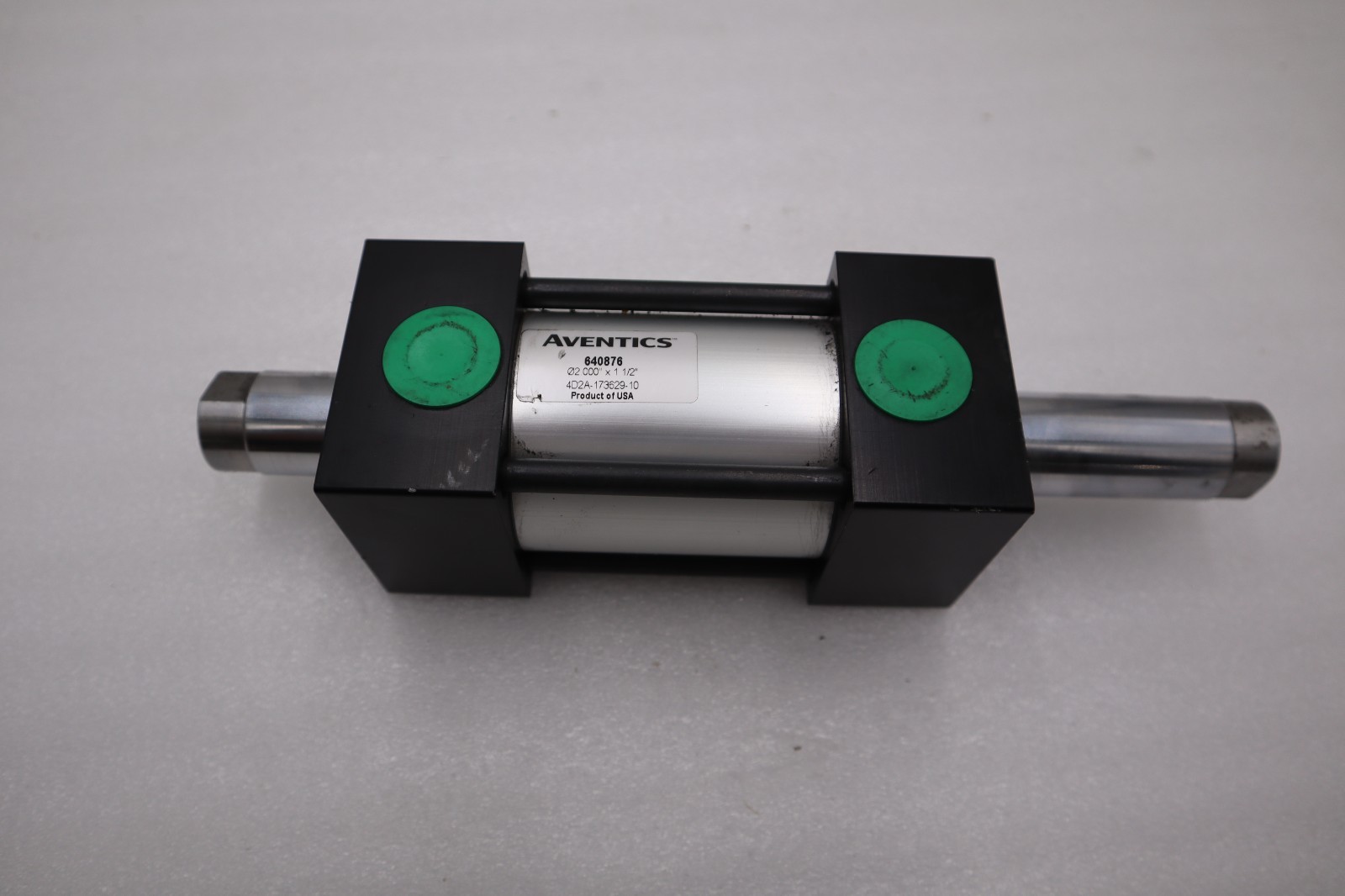 Used Numatics 640876 Pneumatic Cylinder STOCK H1274A