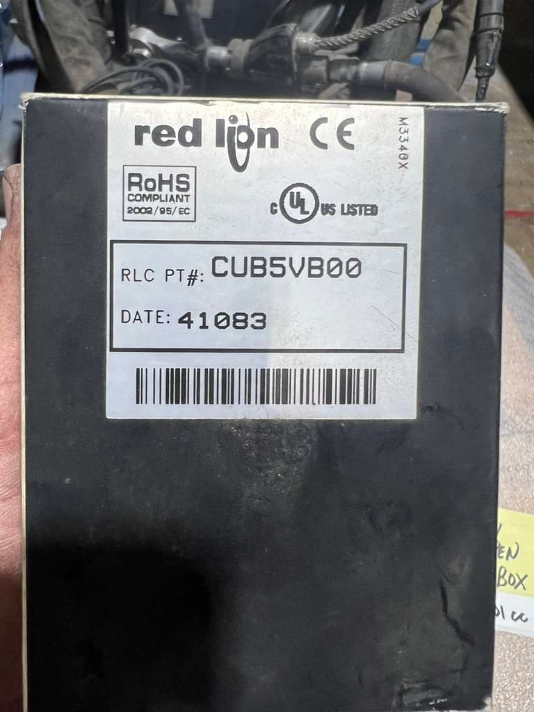 Used NEW OPEN BOX RED LION CONTROLS CUB5VB00 VOLTAGE METER STK L801CC
