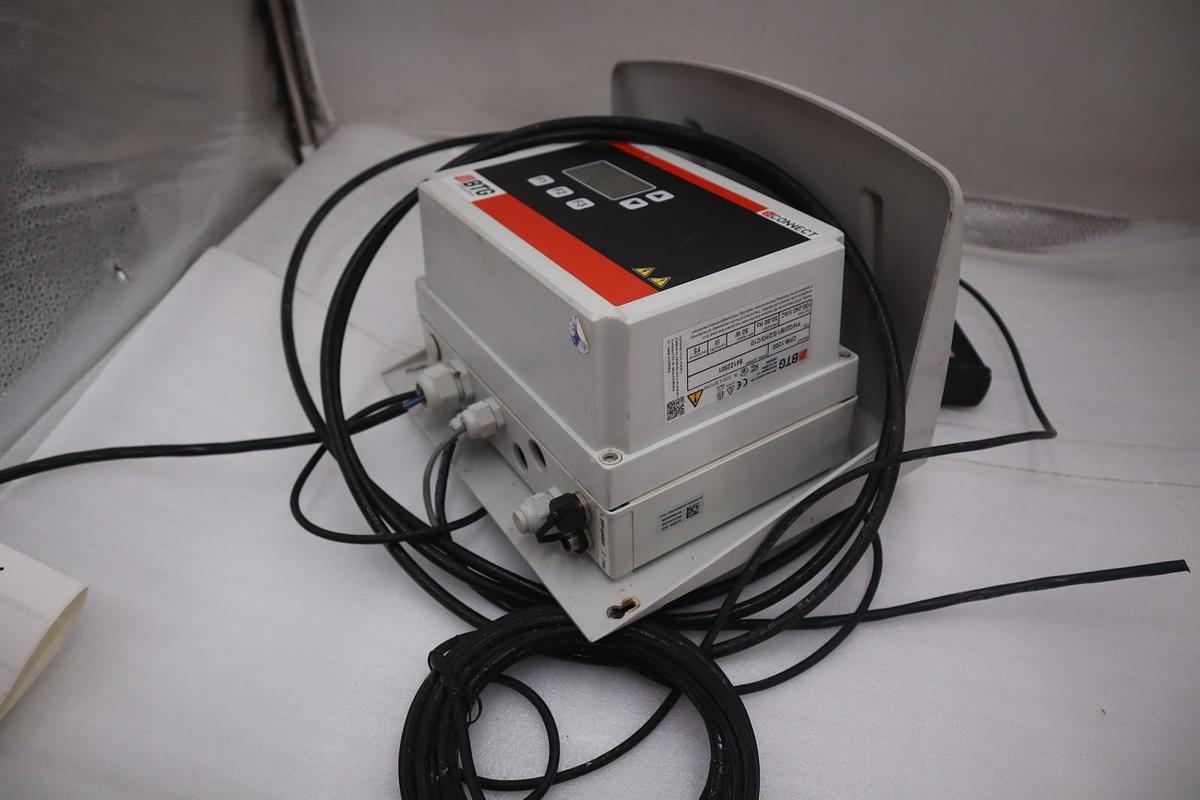 Used BTG CPM-1300 PH/Q0/M1/S2/H3/C10 COMMUNICATION CONSISTENCY TRANSMITTER # SGF226
