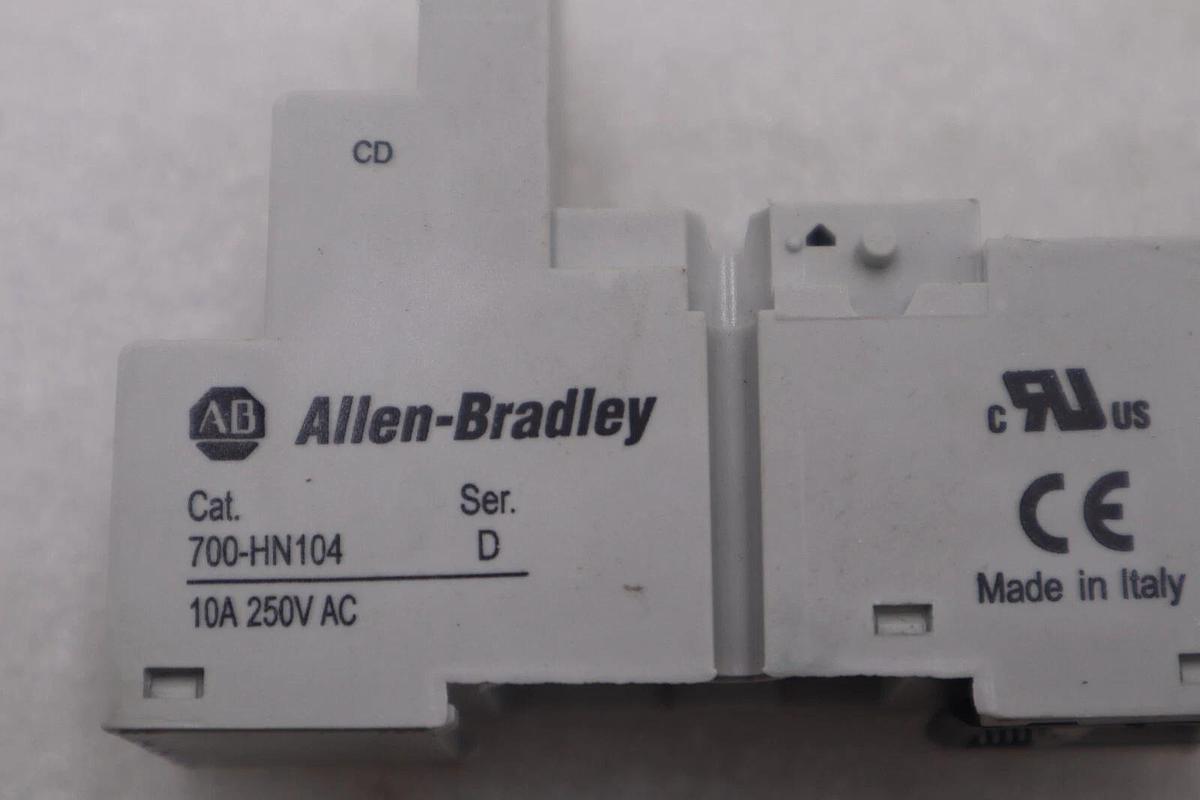 LOT OF TWO NEW OPEN BOX ALLEN BRADLEY 700-HN104 SERIES D RELAY SOCKET STK K-3403
