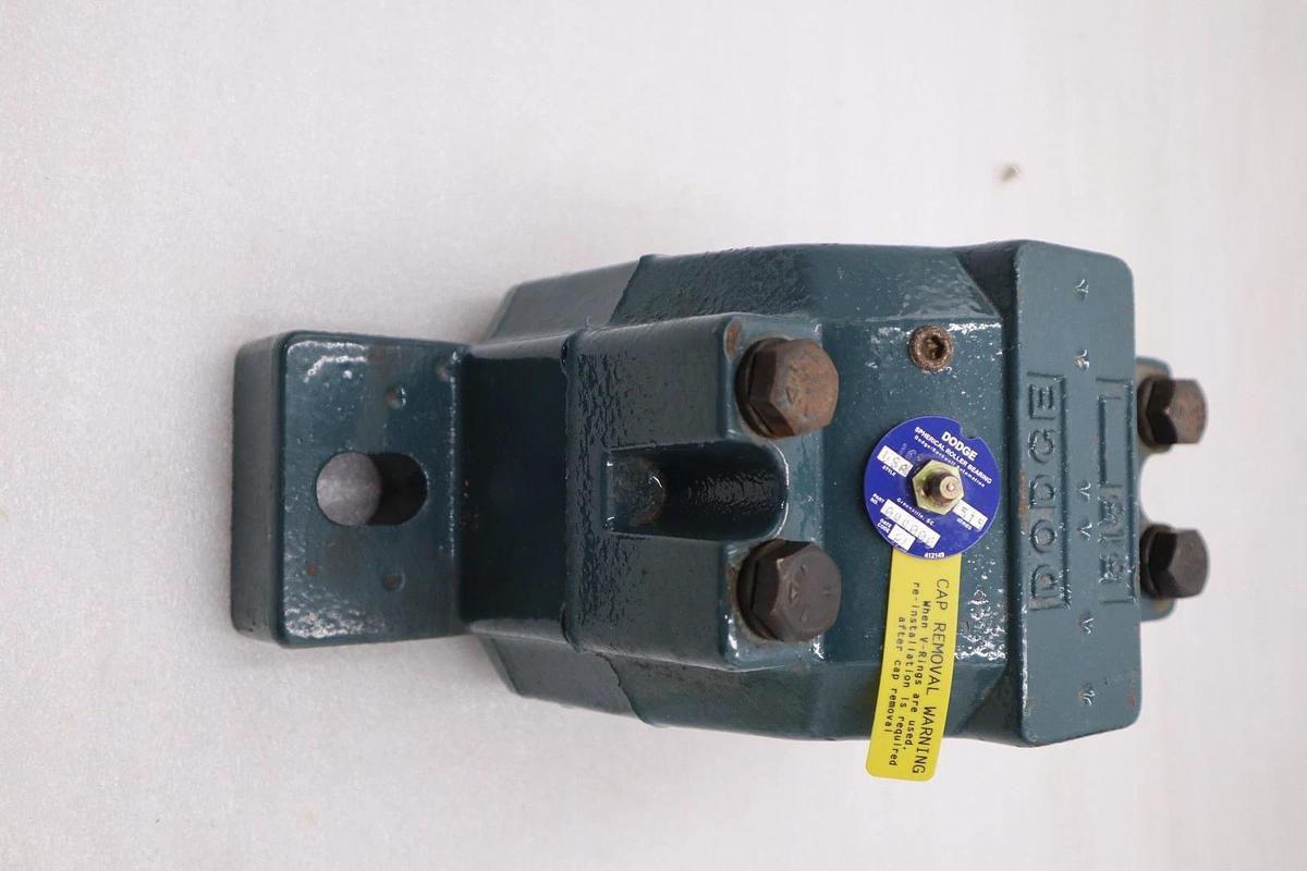 Used NEW Dodge 044003 Series 515 Pillow Block Bearing Housing STOCK H921A