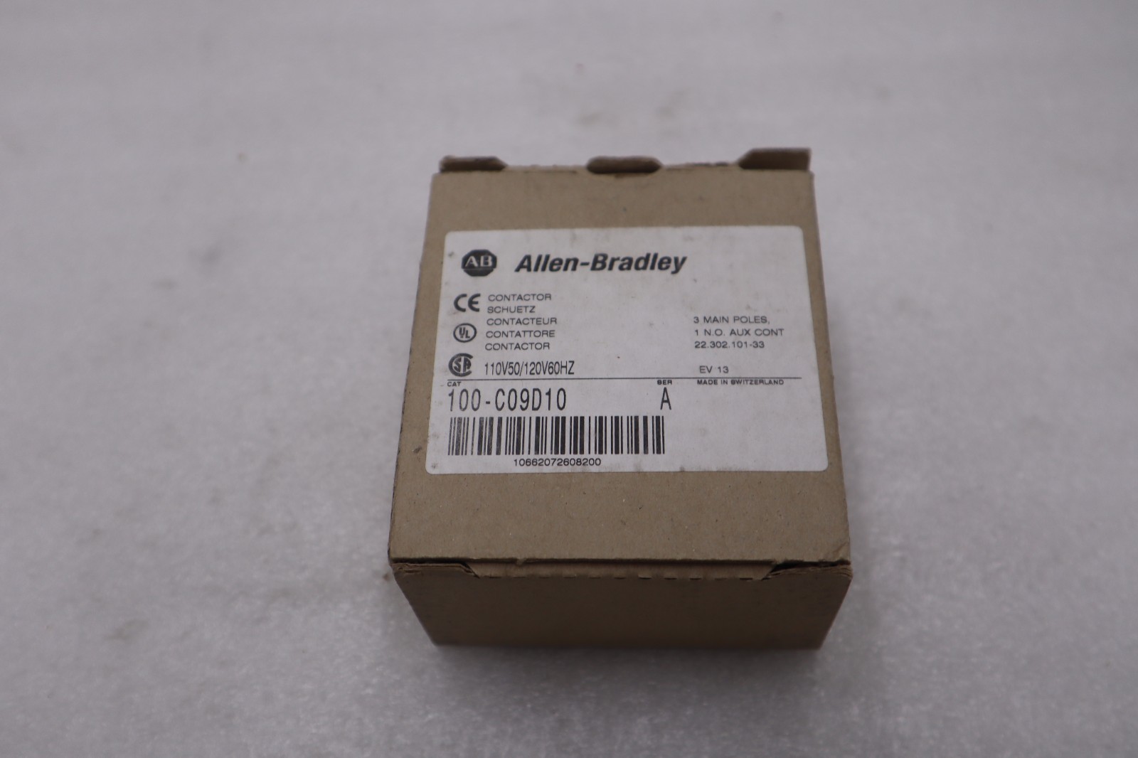 Used NEW OPEN BOX ALLEN BRADLEY AB 100-C09D10 CONTACTOR 9 AMP COIL 120 V STK GF784A