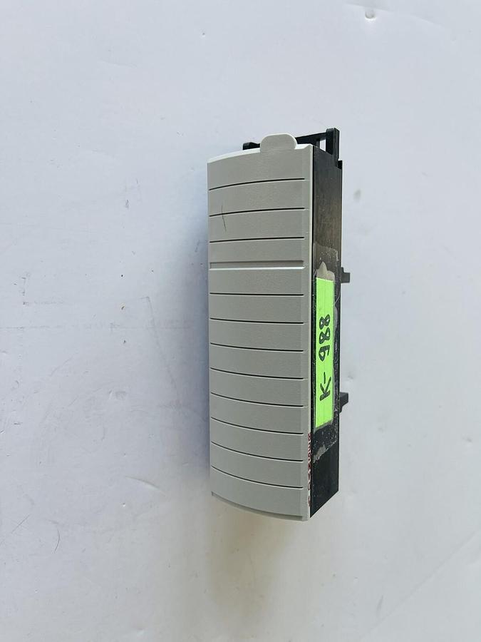 Used AB - TBNH SER A ControlLogix Terminal Block Plug And Standard Cover #K-988