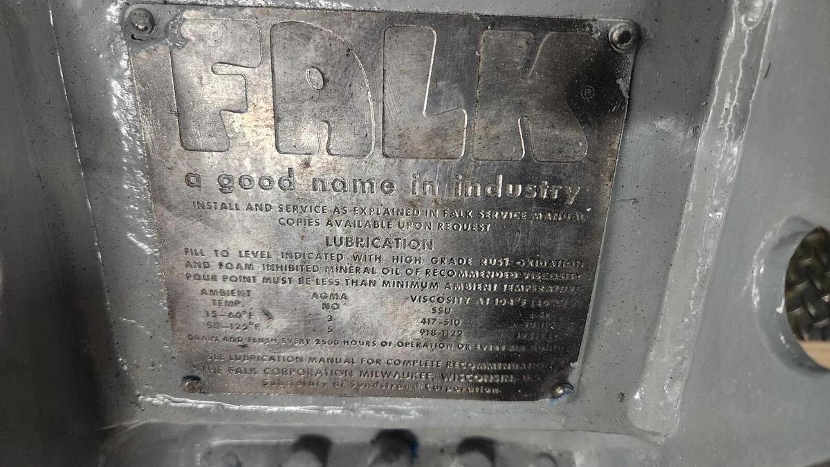 Used FALK ENCLOSED GEAR DRIVE SPEED REDUCER 3.44 RATIO 2050Y1-LD