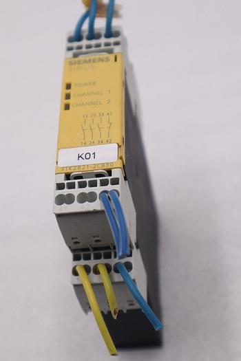 Used SIEMENS 3TK2821-2CB30 SAFETY RELAY STOCK L-304C