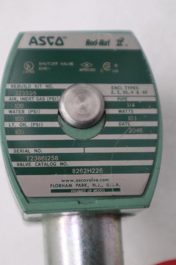 Used Asco 8262H226 Red-Hat Solenoid Valve 120v 1/4in  STK L89C
