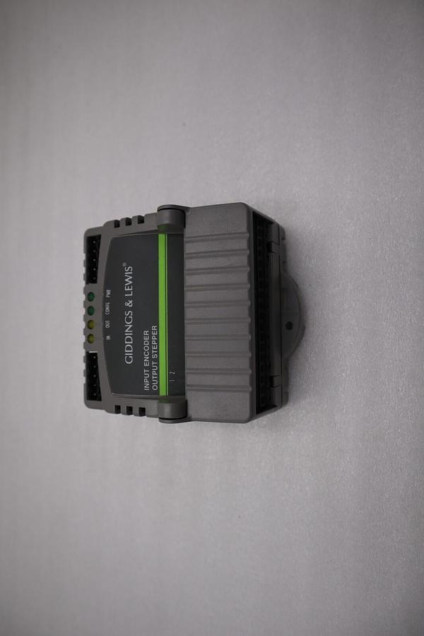 Used GIDDINGS & LEWIS M.1017.3143 R5 STEPPER OUTPUT ENCODER INPUT STOCK 5153A