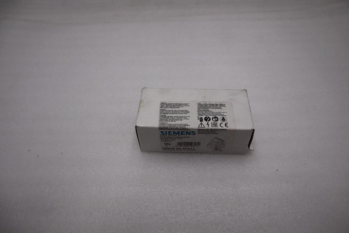 Used NEW IN BOX Siemens 3SB35 00-3PA11 Selector Switch 2 Position Black STOCK  H220A