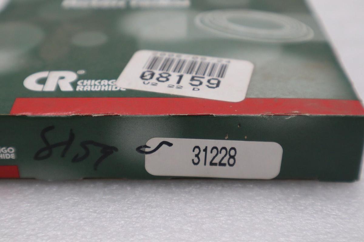 CR (SKF) Radial Shaft Seal 31228 NEW IN BOX STOCK 5668A