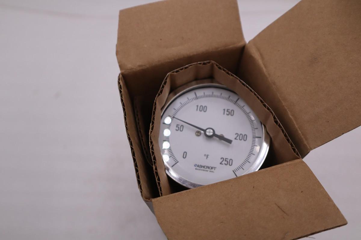 Used NEW OPEN BOX ASHCROFT 30EI60R0250/250F 3" STOCK GF281A