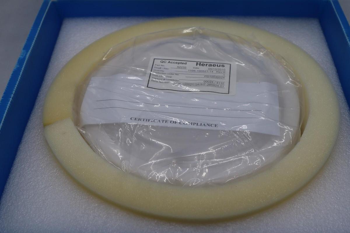 Used Heraeus Pedestal Fin Quartz 52232 1105-100521-14 Rev.0 New Open Box #2675