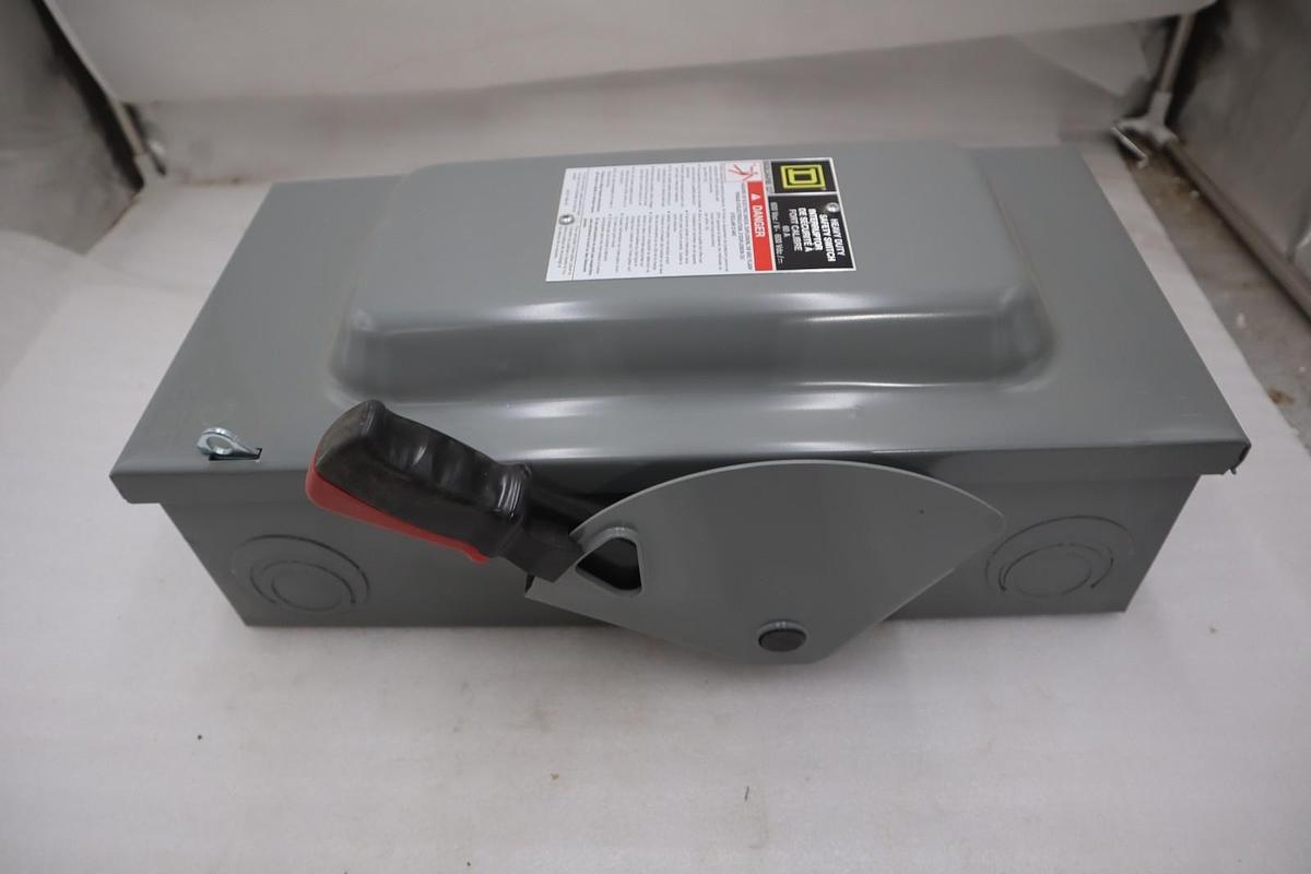 Used SQUARE D CH362 - NEW IN BOX - STOCK GF1012
