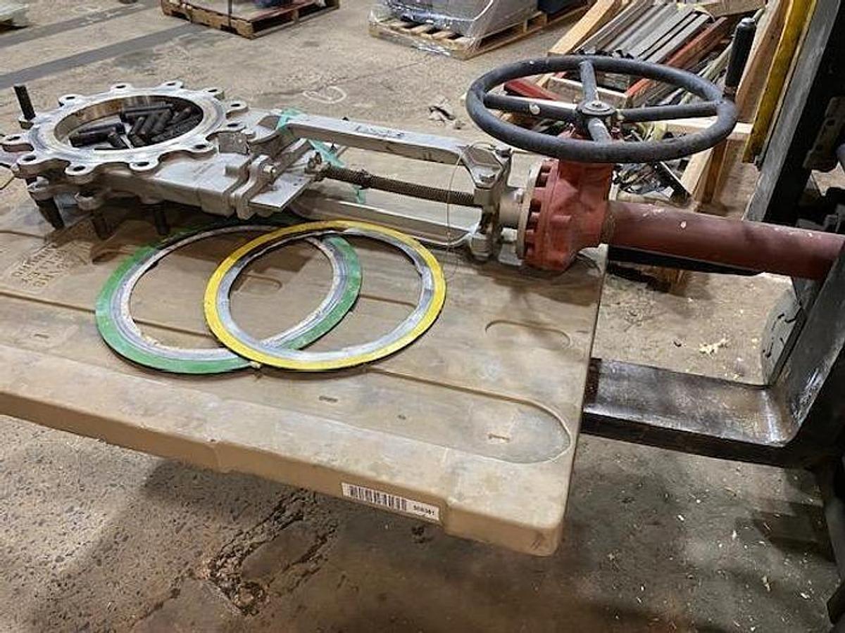 Used FNW MODEL 2020T12 SIZE 12" KNIFE GATE VALVE