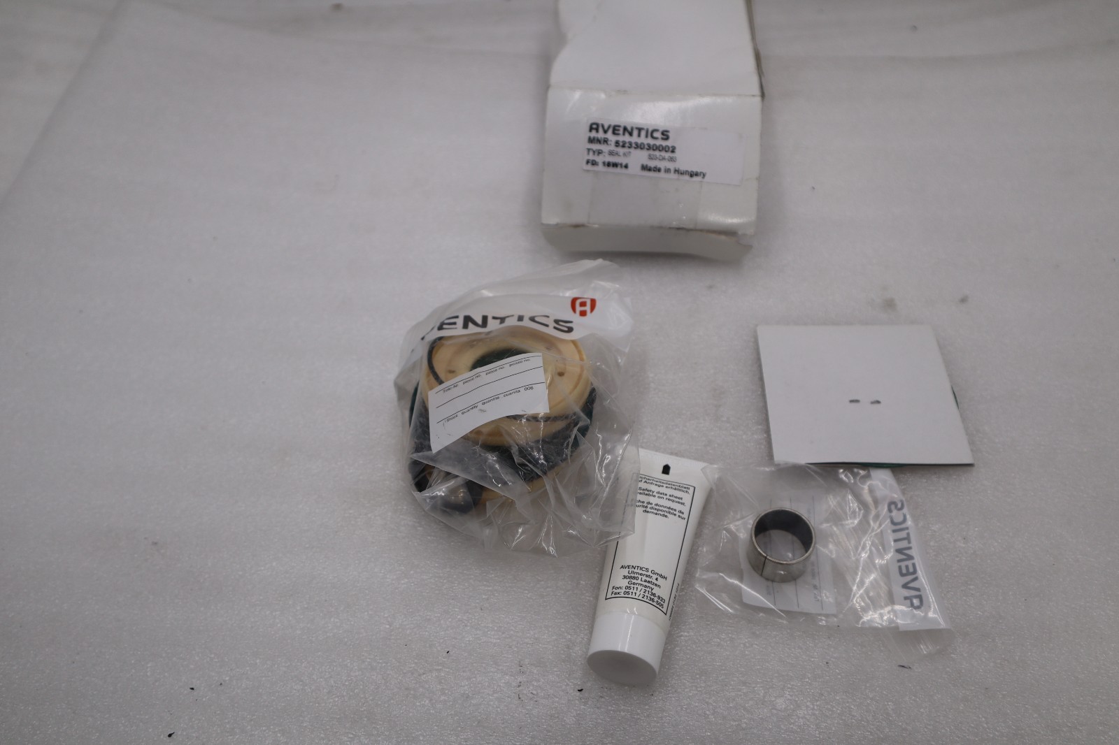 Used BOSCH AVENTICS 5233030002 SEAL KIT 523-DA-063 STOCK H1146A