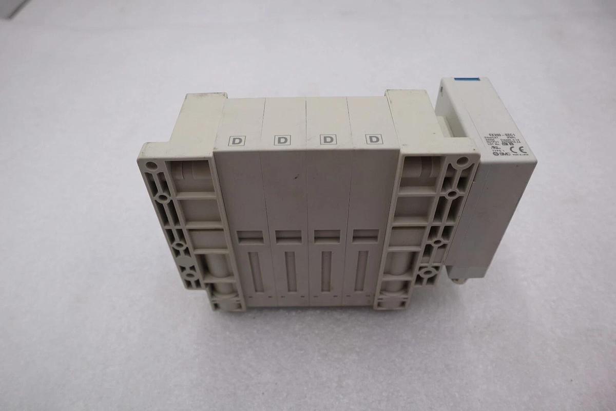 SMC SS5V3-W10S1DAND-04B-C8 / SS5V3W10S1DAND04BC8 (BRAND NEW) STOCK K-2484