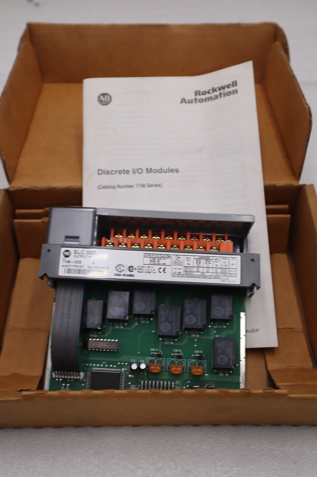 Used Allen-Bradley 1746-OX8 SLC 500 Output Module - NEW OPEN BOX  - STOCK 5194CC